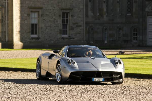 Pagani Huayra Concept Roadster Features Artistic Car Design with Dynamic  Technology - Tuvie Design